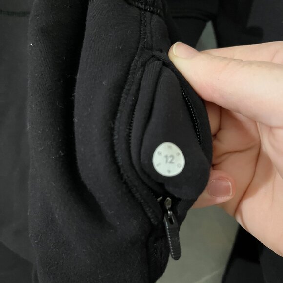 black lululemon cropped sweater size 12 - Picture 4 of 5